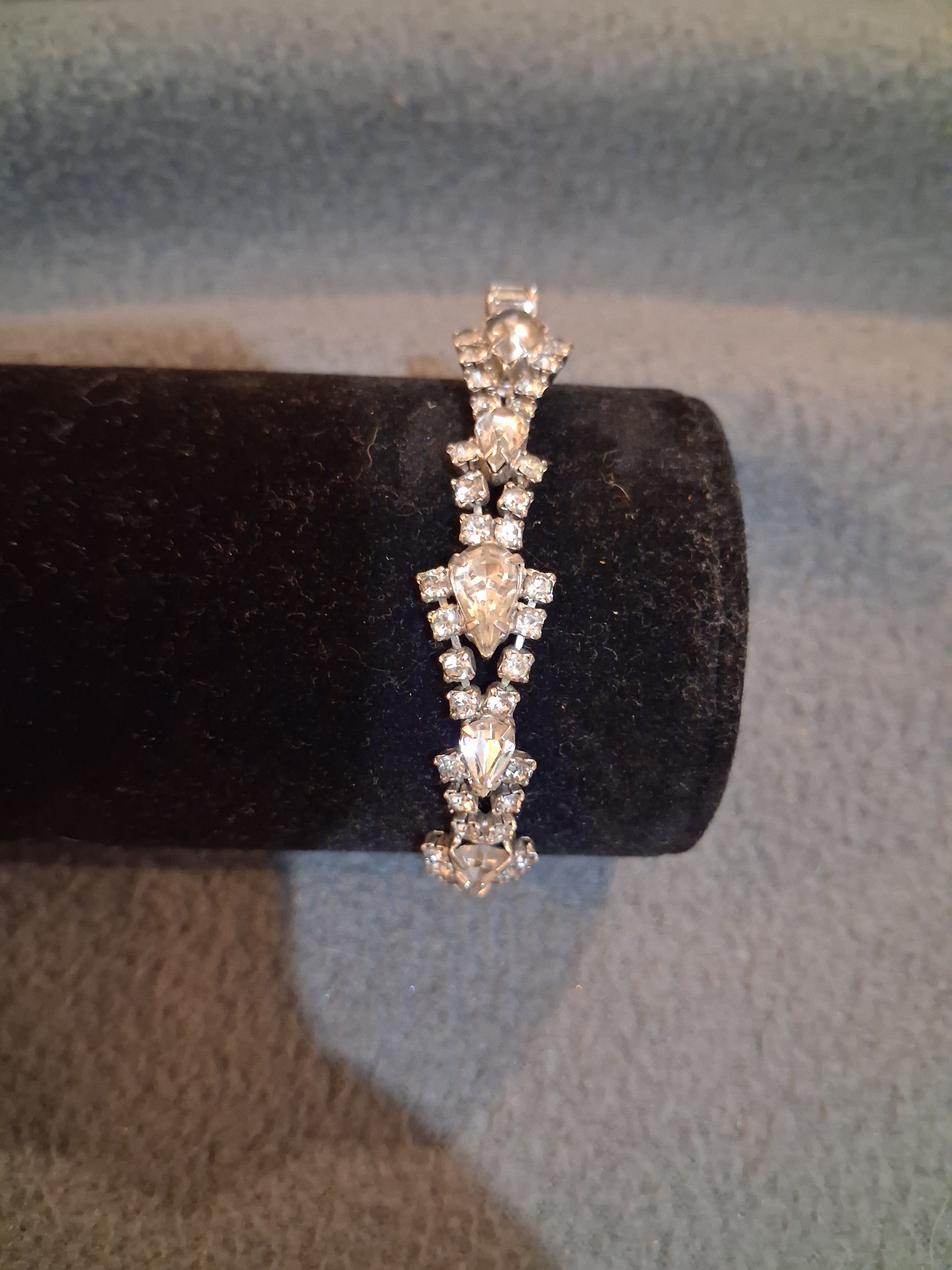 Teardrop Rhinestone Bracelet